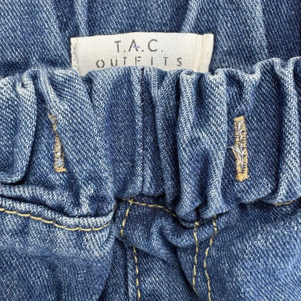 T.A.C. Outfits Denim Shorts Girls 10 Blue Distressed Side Stripe Jean Shorts